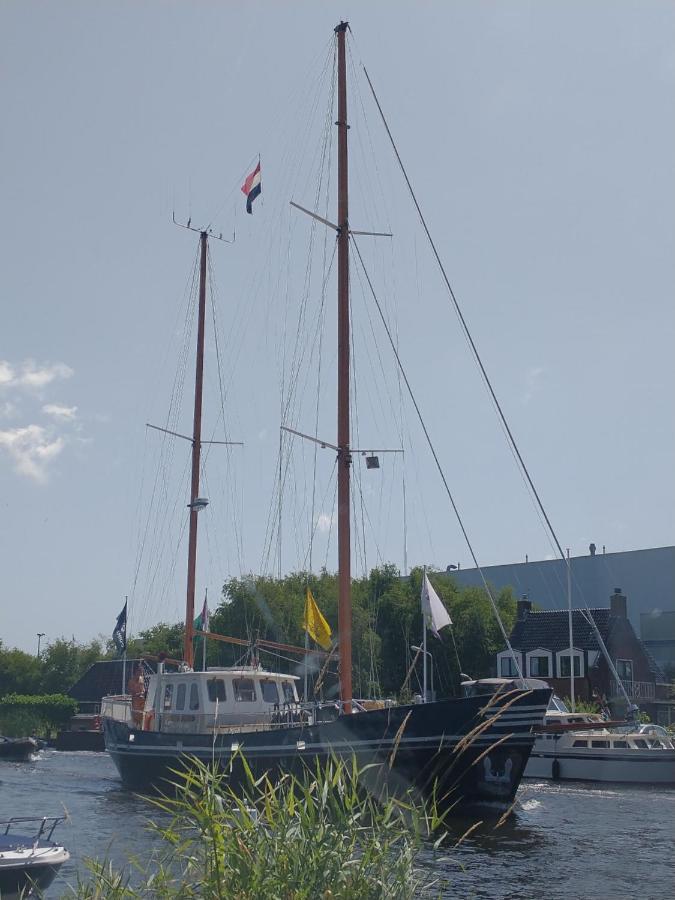 B&Bslapenopeeneiland Kaag Exteriör bild